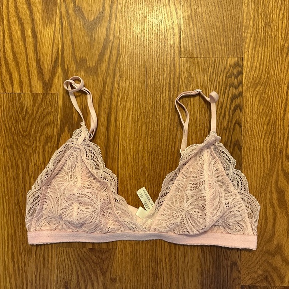 Aritzia Talula Bralette - Picture 2 of 4